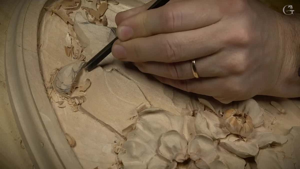 One gouge tucked under the rolled end